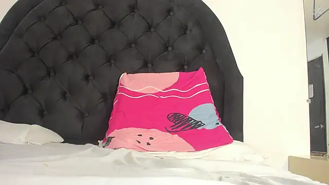 Snapshot of Melisa_Ebony chatting on 27, 4, 2026 Melisa Ebony online show from 27, 4, 2026