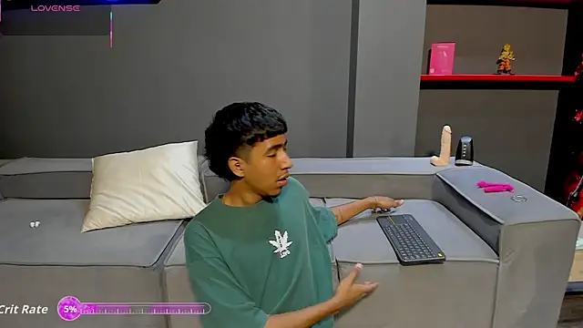 Snapshot of Ender_h0tt chatting on 3, 5, 2026 Ender h0tt online show from 3, 5, 2026