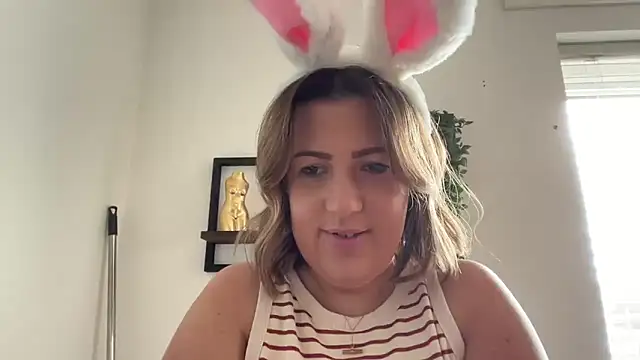 annabellewarick online show from 2, 4, 2026