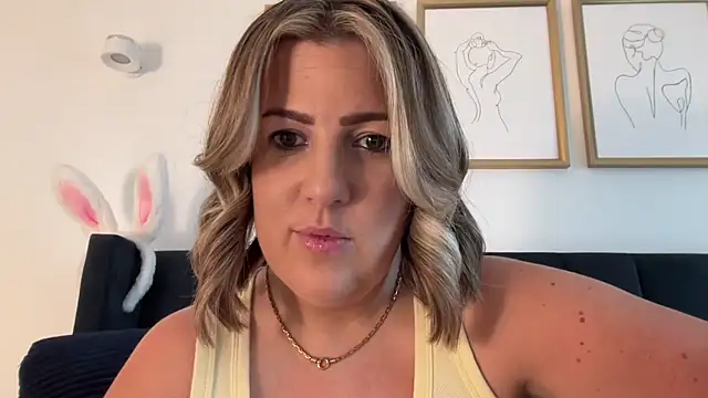 Snapshot of annabellewarick chatting on 1, 6, 2026 annabellewarick online show from 1, 6, 2026