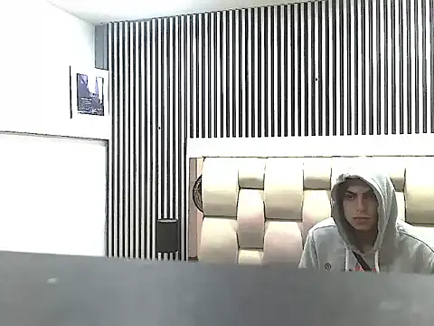 Snapshot of Alex_Wolft chatting on 13, 5, 2026 Alex Wolft online show from 13, 5, 2026