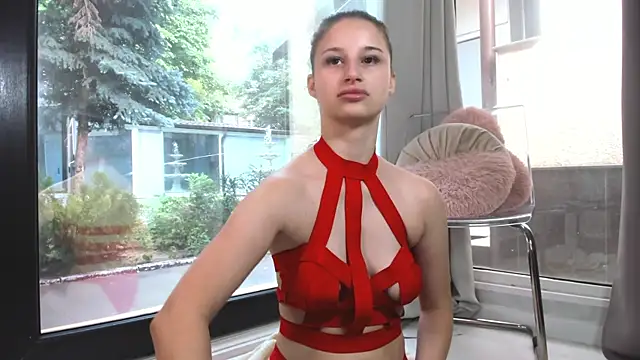 Snapshot of ScarletFlameee chatting on 12, 7, 2026 ScarletFlameee online show from 12, 7, 2026