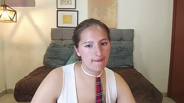 Sharon makelove online show from 26, 3, 2026