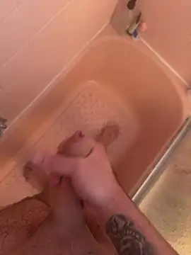 Snapshot of youngcock2003 chatting on 9, 3, 2026 youngcock2003 online show from 9, 3, 2026