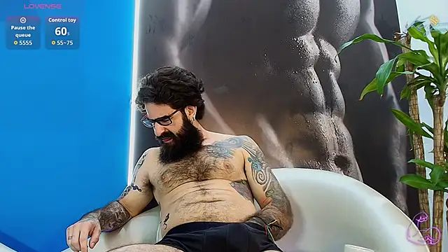 Snapshot of Haraldsmed chatting on 3, 5, 2026 Haraldsmed online show from 3, 5, 2026