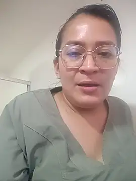Snapshot of Dr_Edna_naughty chatting on 8, 5, 2026 Dr Edna naughty online show from 8, 5, 2026