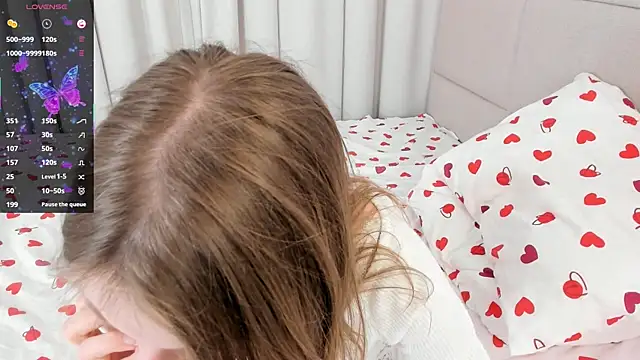 ErinnPieloch online show from 14, 4, 2026