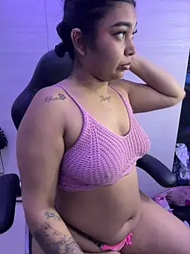 Latin-Mommy online show from 9, 3, 2026