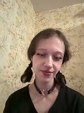 AmanitaXXX69 online show from 24, 4, 2026