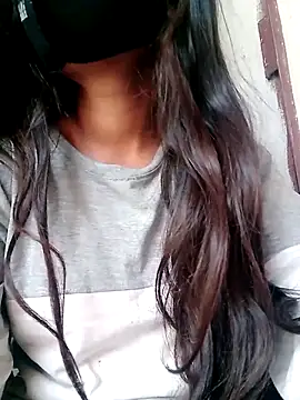Divya3107 online show from 19, 3, 2026