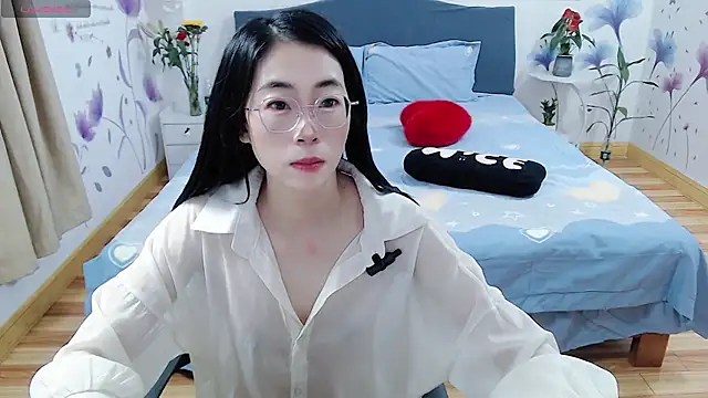 mila-baby-99 online show from 23, 4, 2026