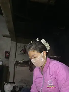 Bling-pusy online show from 13, 3, 2026