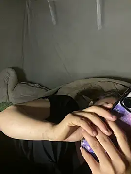 Bling-pusy online show from 8, 7, 2026
