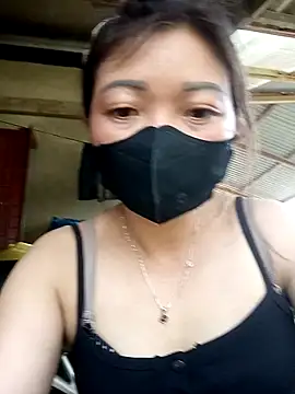 Bling-pusy online show from 6, 4, 2026