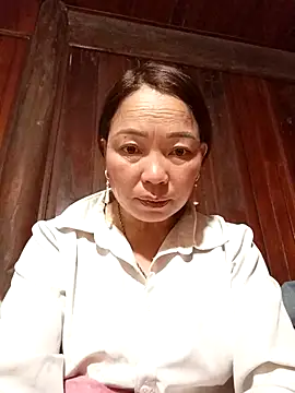 Yellow-pink online show from 3, 4, 2026