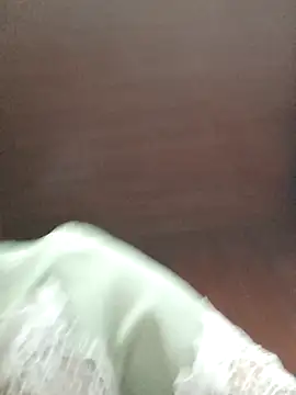 Yellow-pink online show from 10, 4, 2026