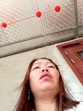 Yellow-pink online show from 14, 4, 2026