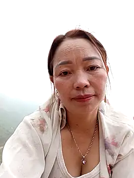 Yellow-pink online show from 5, 4, 2026