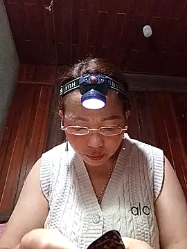 Yellow-pink online show from 19, 4, 2026