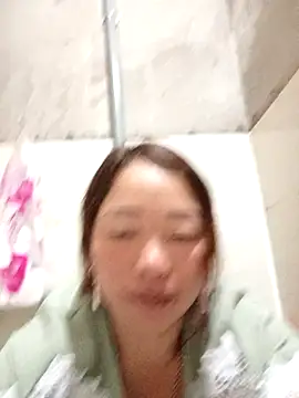 Yellow-pink online show from 18, 4, 2026