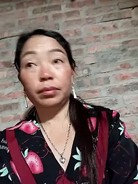 Yellow-pink online show from 23, 3, 2026