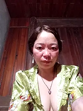 Yellow-pink online show from 31, 3, 2026