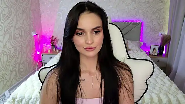 Snapshot of MilaaSweety chatting on 12, 6, 2026 MilaaSweety online show from 12, 6, 2026