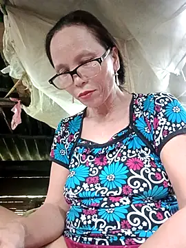 Tina6886 online show from 10, 4, 2026