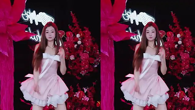 Comebaby-07 online show from 10, 4, 2026