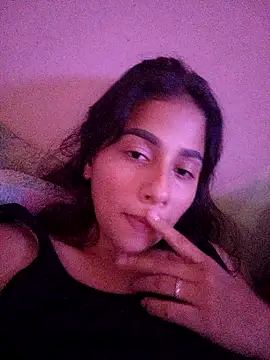 Snapshot of Party-hot chatting on 8, 3, 2026 Party-hot online show from 8, 3, 2026