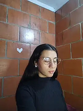 Amanda x1 online show from 27, 4, 2026