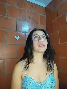 Amanda x1 online show from 30, 4, 2026