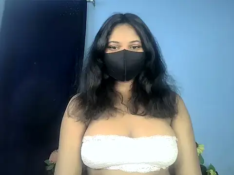 KASHISH SINGH  online show from 23, 4, 2026