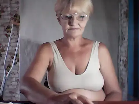 Snapshot of NikaGold455 chatting on 12, 7, 2026 NikaGold455 online show from 12, 7, 2026