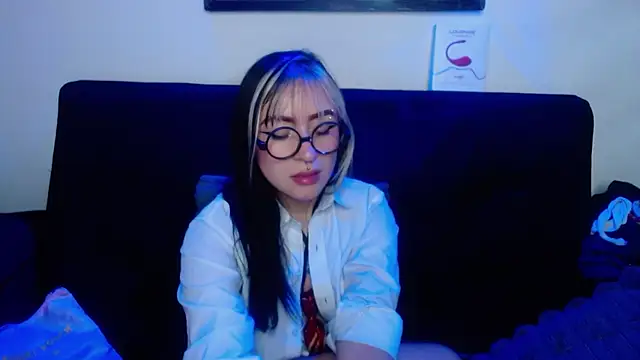 melodygirl2   online show from 12, 4, 2026