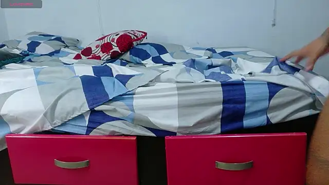 sexysofiaaa online show from 8, 3, 2026