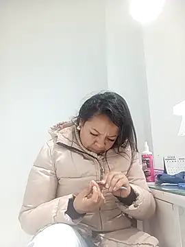 Bigbustbella online show from 9, 3, 2026