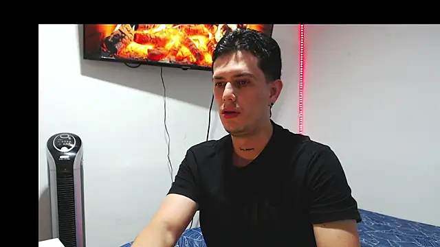 JUAN CAMILOXXX online show from 12, 3, 2026