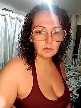 gloww877 online show from 1, 4, 2026