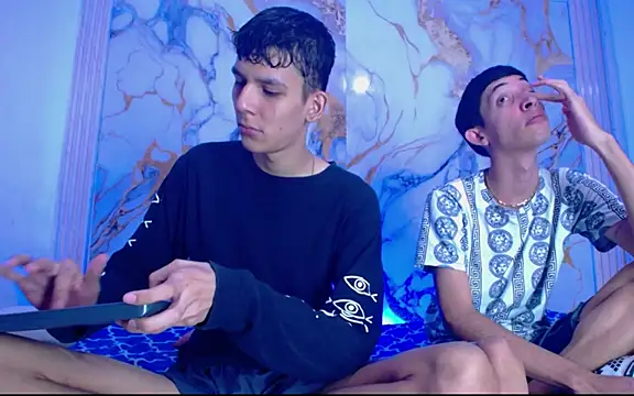 Desire Boys1 online show from 17, 4, 2026