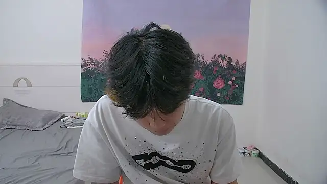 icecream-002 online show from 30, 4, 2026