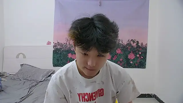 icecream-002 online show from 21, 4, 2026