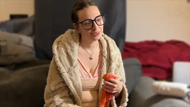 hello katieex online show from 13, 3, 2026