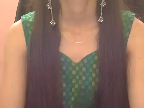 Snapshot of Lovely_Ananta chatting on 3, 5, 2026 Lovely Ananta online show from 3, 5, 2026
