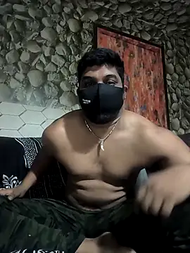 Snapshot of kamasutra012345 chatting on 7, 5, 2026 kamasutra012345 online show from 7, 5, 2026