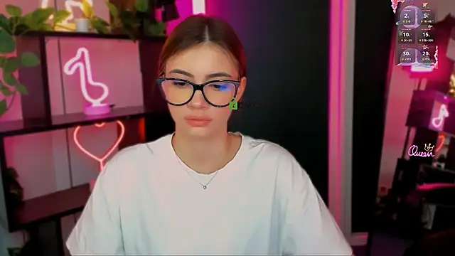 mia bamby1 online show from 2, 4, 2026