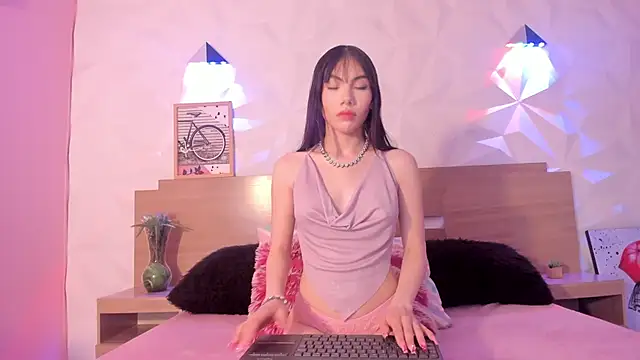 Snapshot of KittyVelve chatting on 4, 5, 2026 KittyVelve online show from 4, 5, 2026