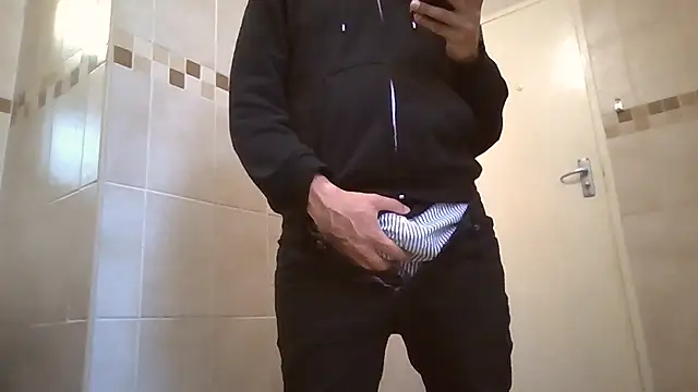 DrEazyDick online show from 27, 7, 2026