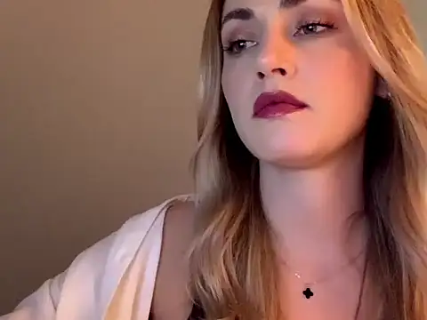 ScarlettSensitive online show from 16, 4, 2026