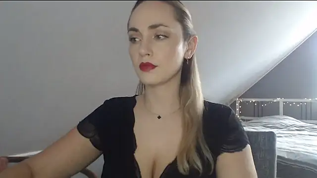 ScarlettSensitive online show from 1, 6, 2026